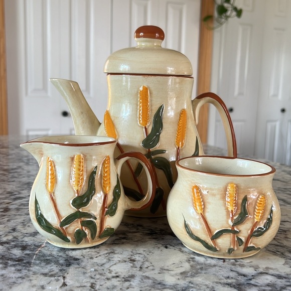 Vintage Stoneware LP Laurentian Pottery Canada Teapot Sugar and Creamer Set - Picture 5 of 16